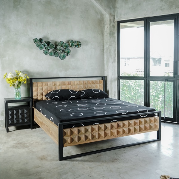 Dice Bed  matrass size 162x202 cm
